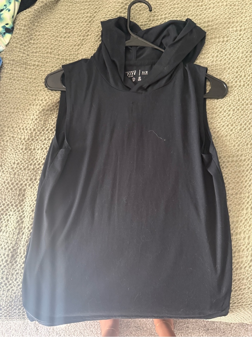 Sleeveless Black Hooded Top